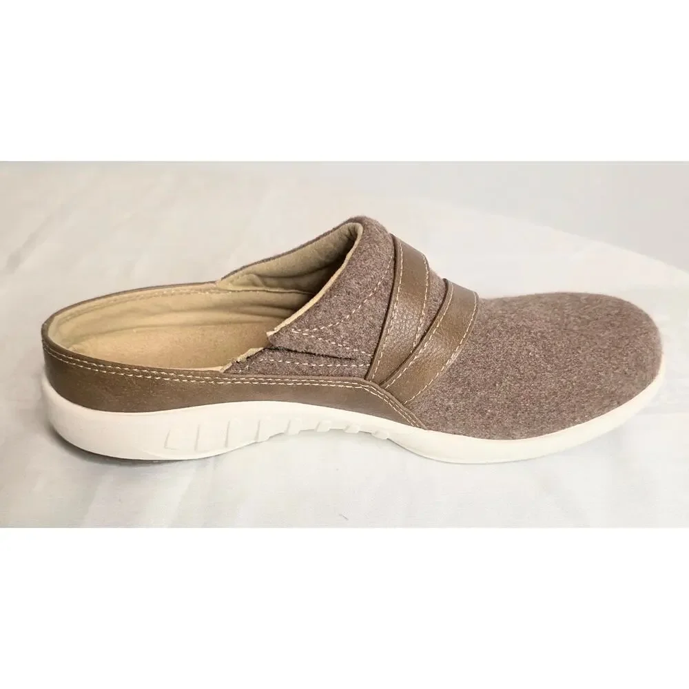 ComfortFit Brown Slip-On Mule Clogs with Adjustable Buckle - Picture 4 of 7